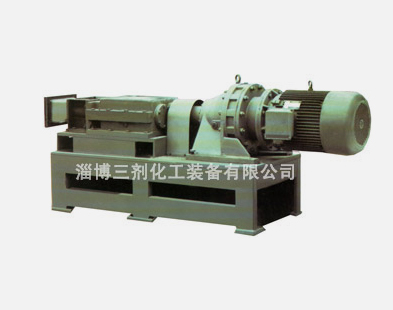 擠條機(jī)使用中的三個(gè)注意事項(xiàng)